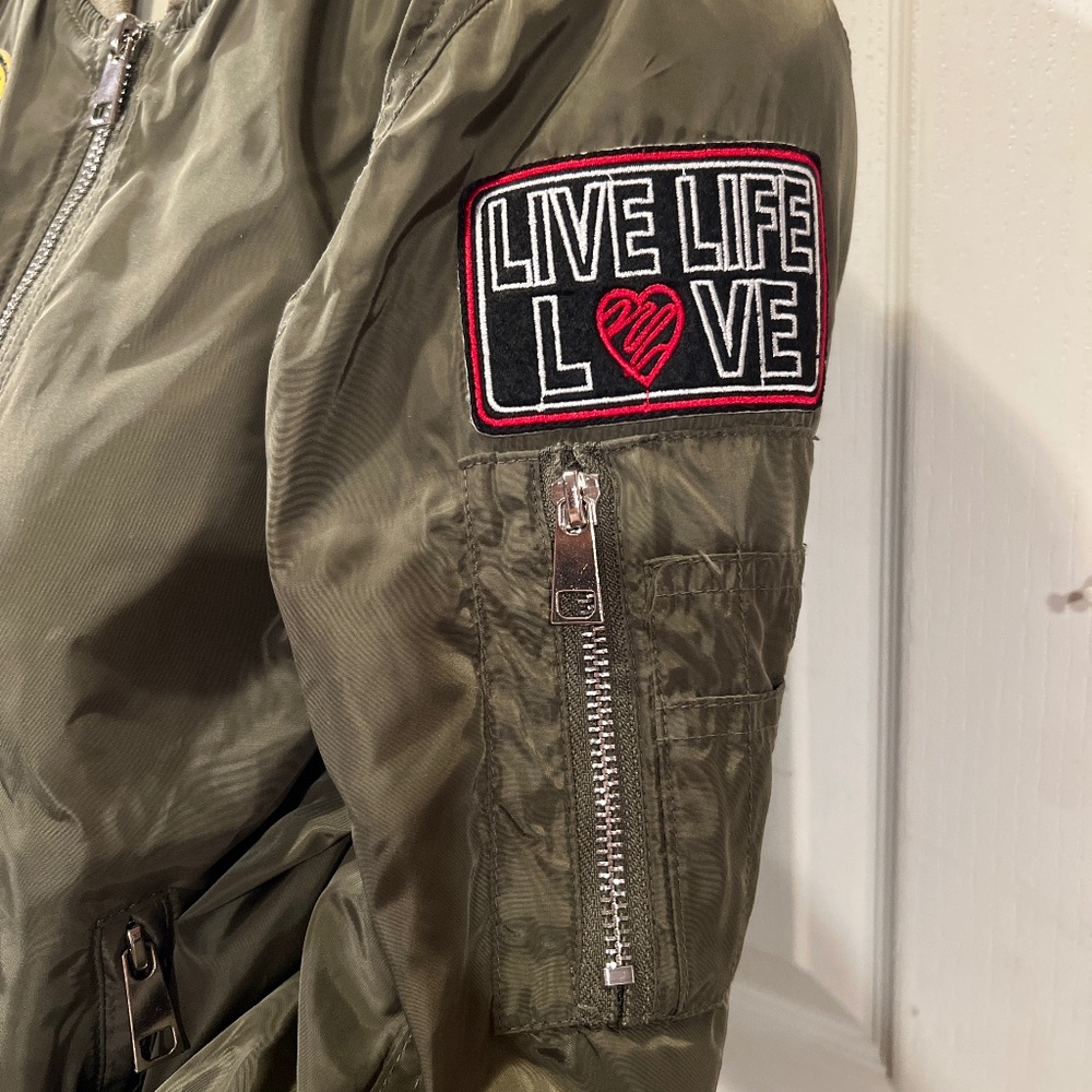Bomber jacket - Picture 3 of 8